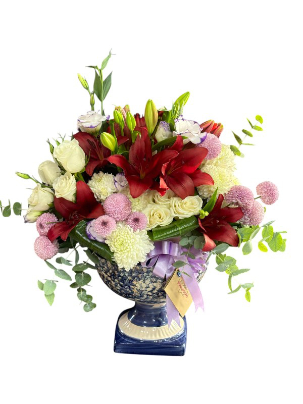 Kırmızı Lilyumlu Premium Vazo Aranjmanı