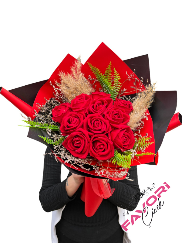 Kırmızı Yapay Gül Demeti