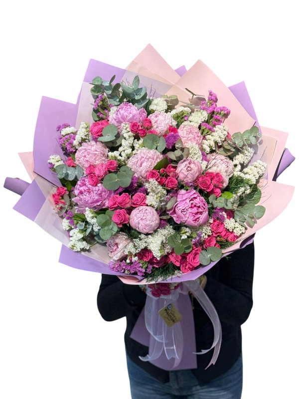 Pembe Şakayık ve Çardak Gül Buketi