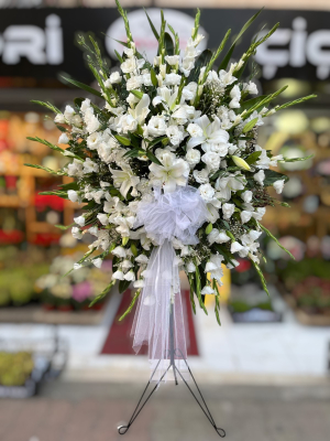 Beyaz Ferforje Çelenk