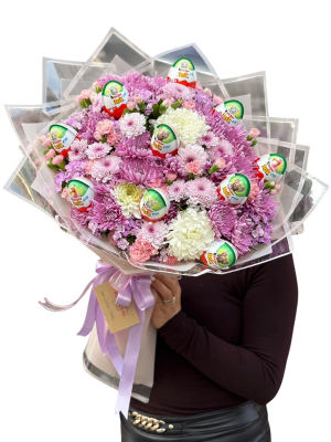 Kinder Sürprizli Pembe Kasımpatı Buketi